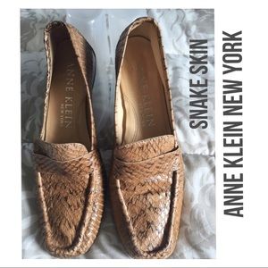 Anne Klein New York snake skin moccasin